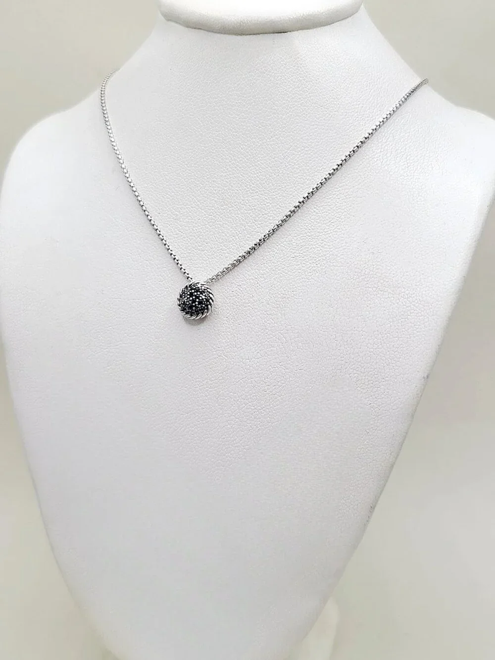 David Yurman Chatelaine Pendant Necklace w/ Pavé Black Diamonds - 17